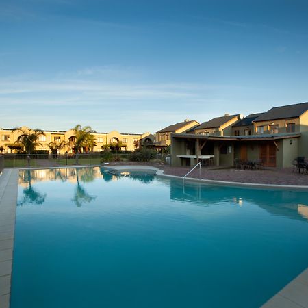 Devonvale Golf&Wine Lodge Stellenbosch Buitenkant foto