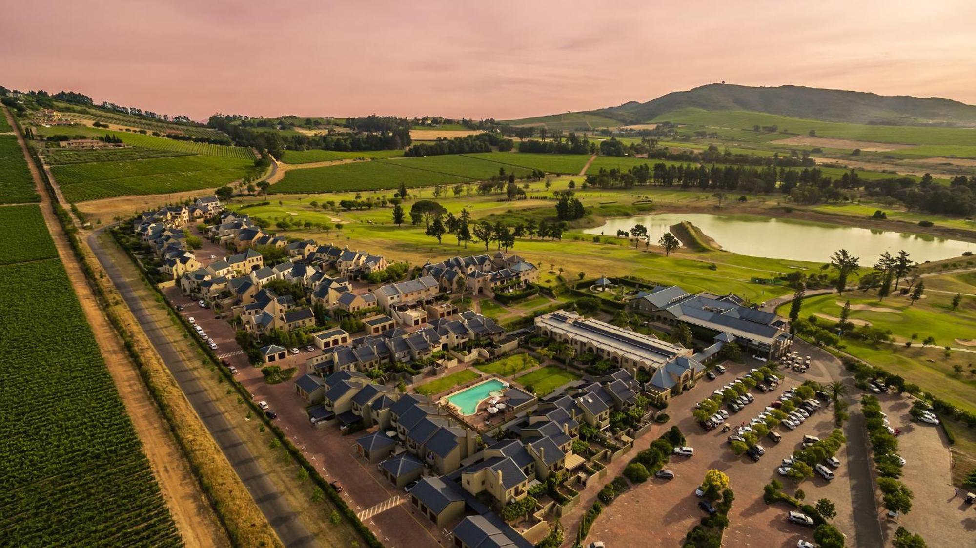 Devonvale Golf&Wine Lodge Stellenbosch Buitenkant foto
