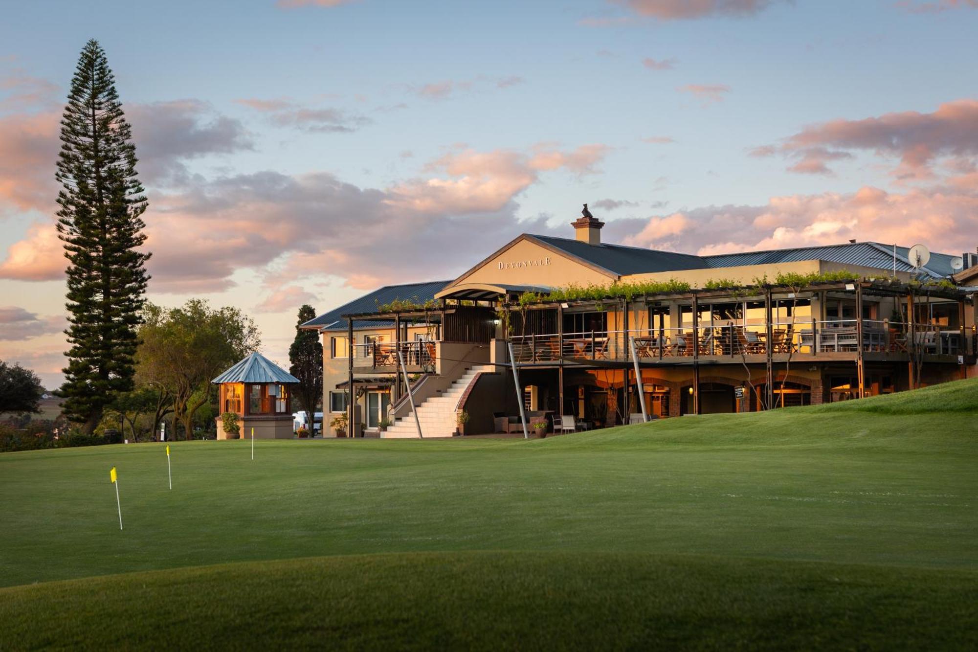 Devonvale Golf&Wine Lodge Stellenbosch Buitenkant foto